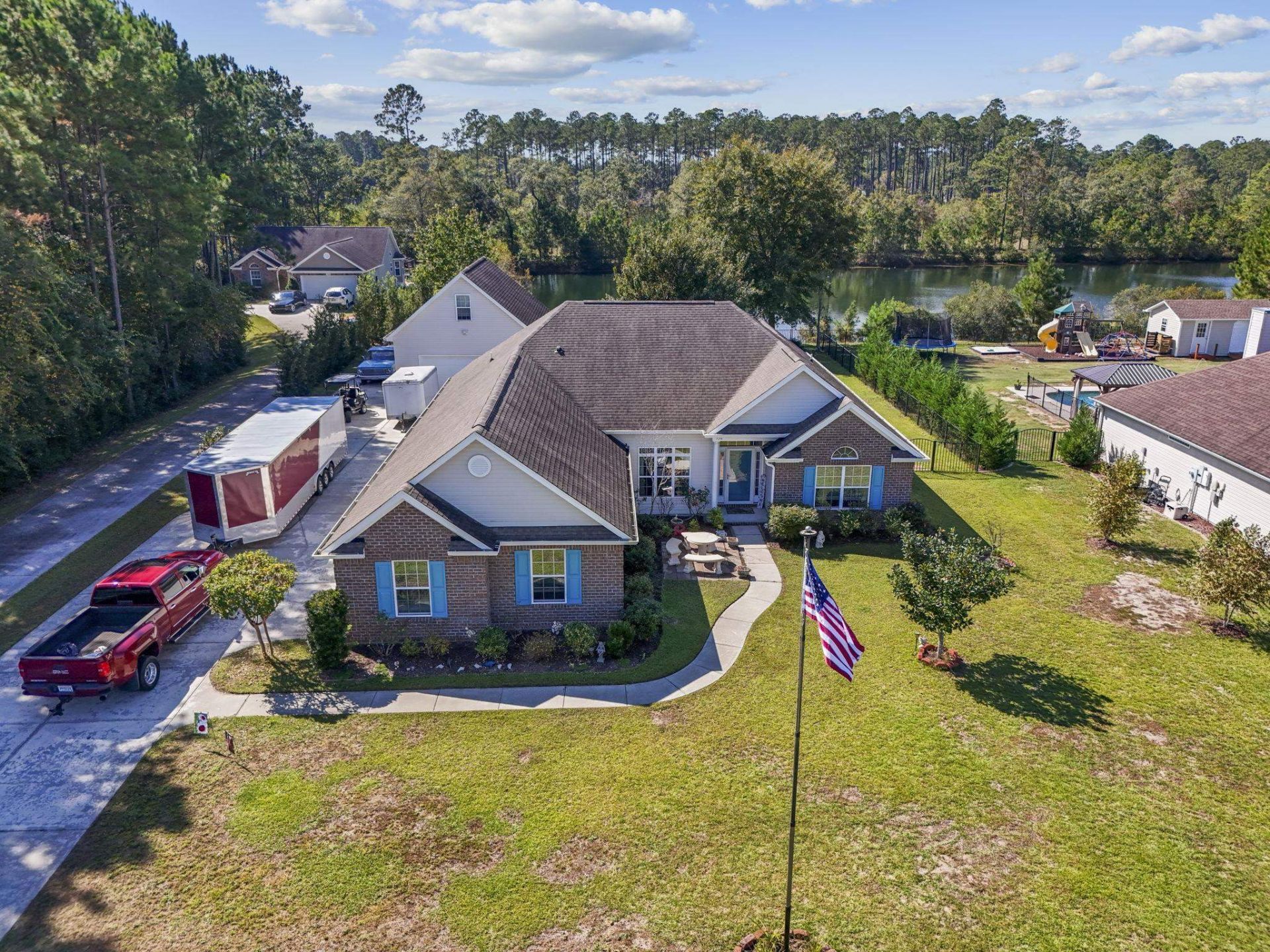 136 Alpharetta Ct. Photo 13