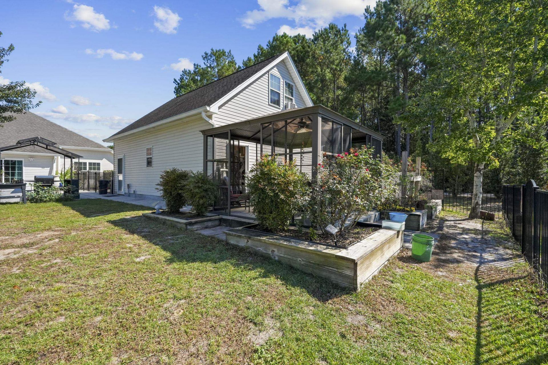 136 Alpharetta Ct. Photo 17