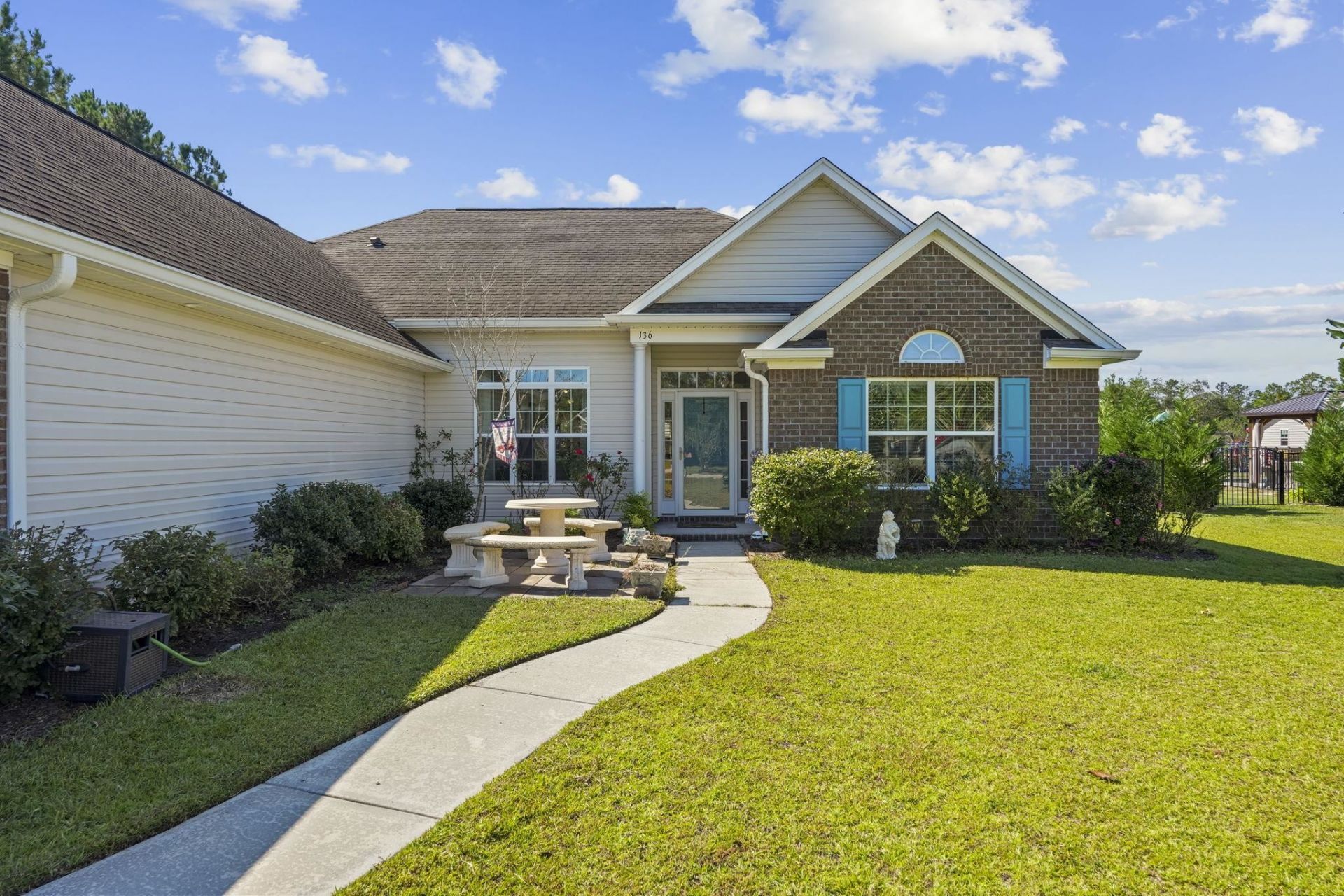 136 Alpharetta Ct. Photo 20