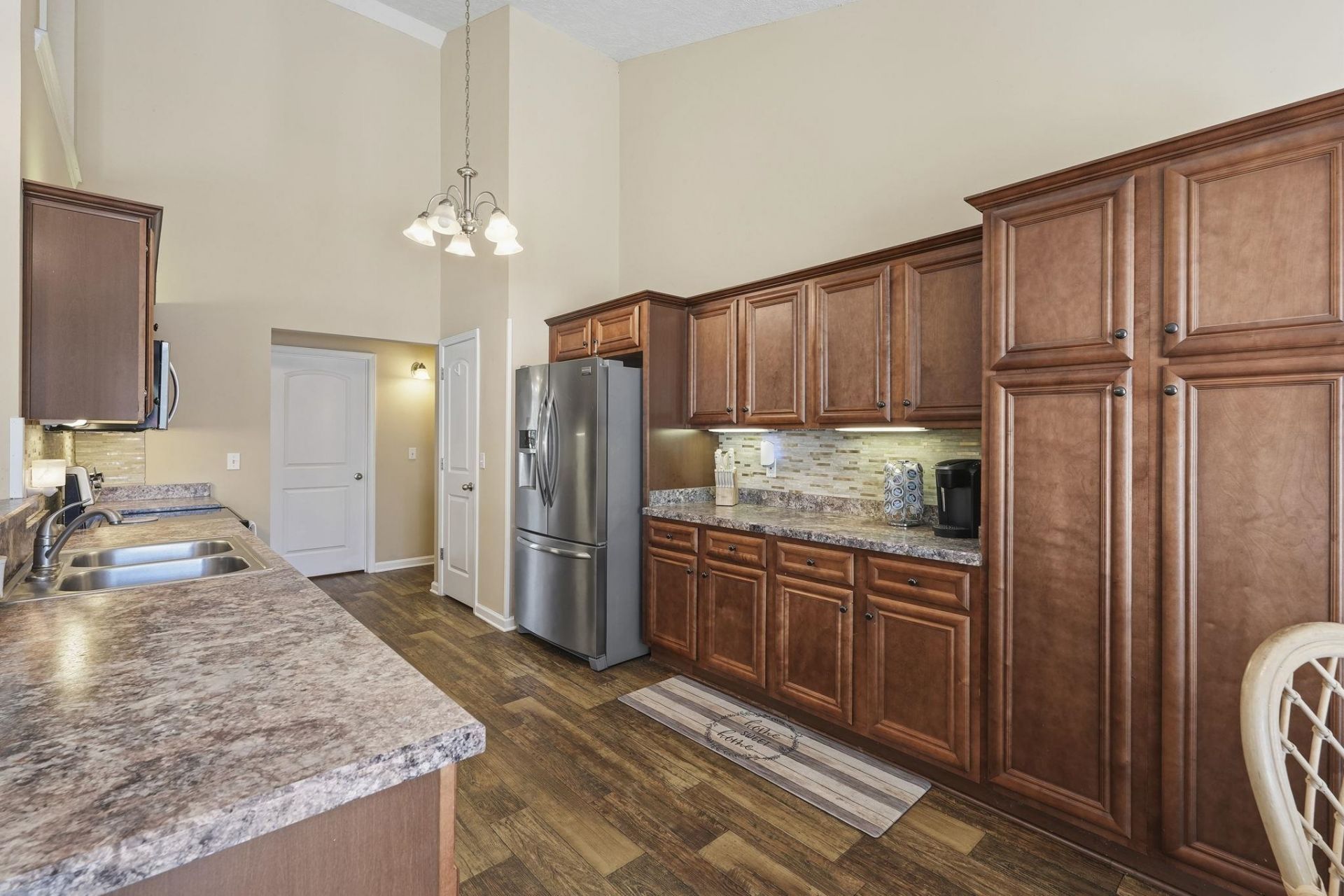 136 Alpharetta Ct. Photo 29