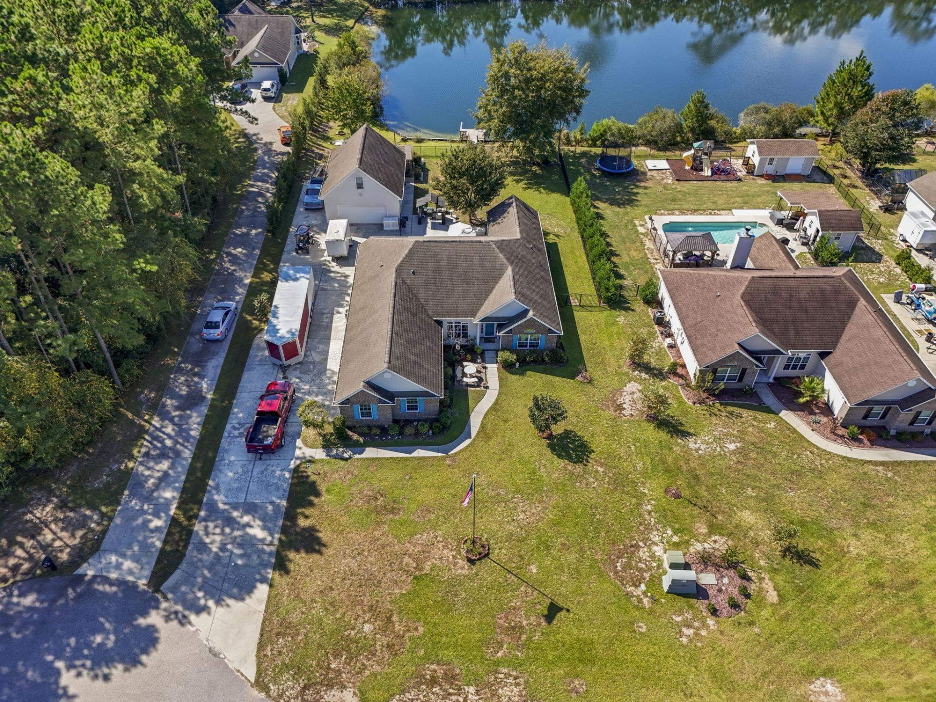 136 Alpharetta Ct. Photo 5