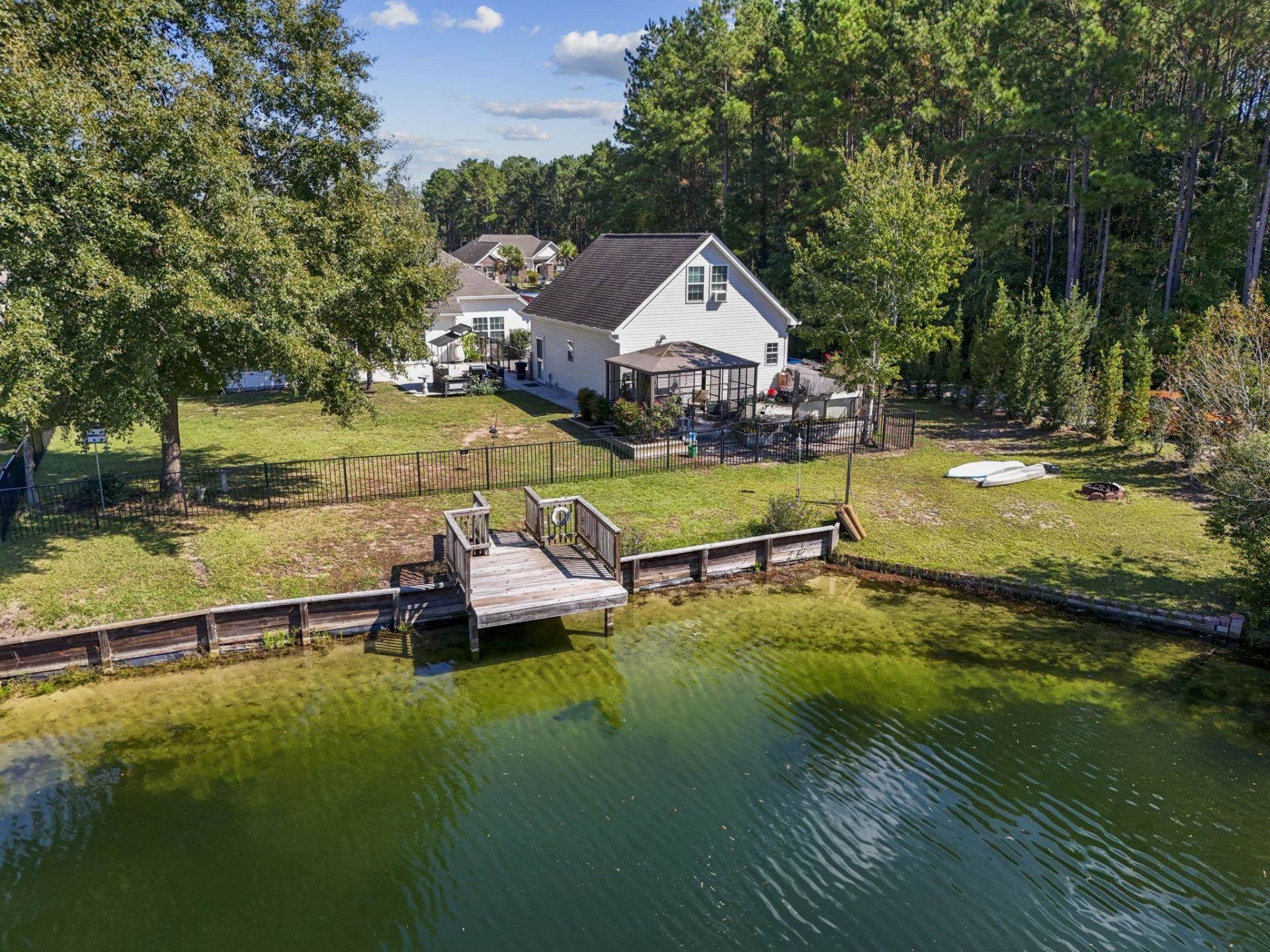 136 Alpharetta Ct. Photo 7