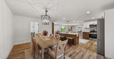 829 Lyell Way, Gardnerville, NV 89460 Photo