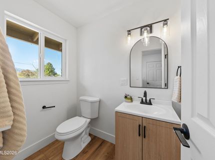 829 Lyell Way, Gardnerville, NV 89460 Photo