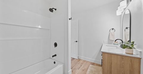 829 Lyell Way, Gardnerville, NV 89460 Photo