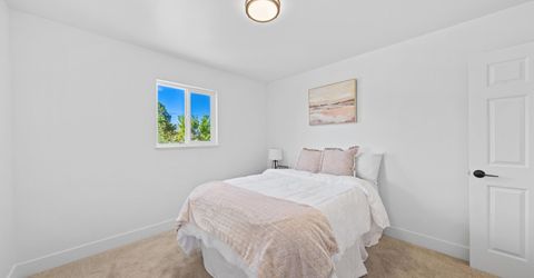 829 Lyell Way, Gardnerville, NV 89460 Photo