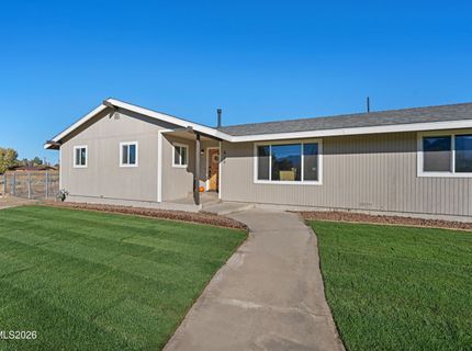 829 Lyell Way, Gardnerville, NV 89460 Photo