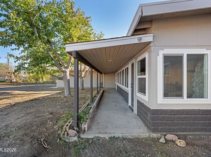 829 Lyell Way, Gardnerville, NV 89460 Photo