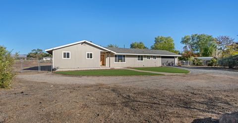 829 Lyell Way, Gardnerville, NV 89460 Photo
