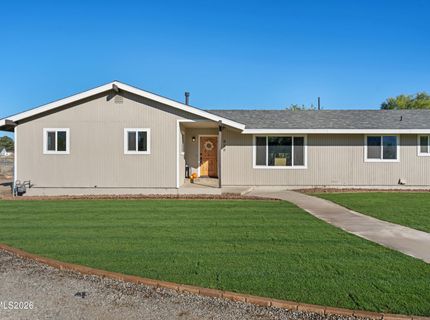 829 Lyell Way, Gardnerville, NV 89460 Photo