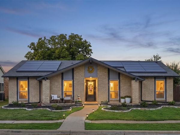 6217 Scenic Drive, Rowlett, TX 75088