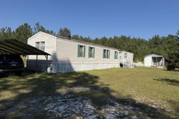 903 Wesley Chapel Avenue photo 4