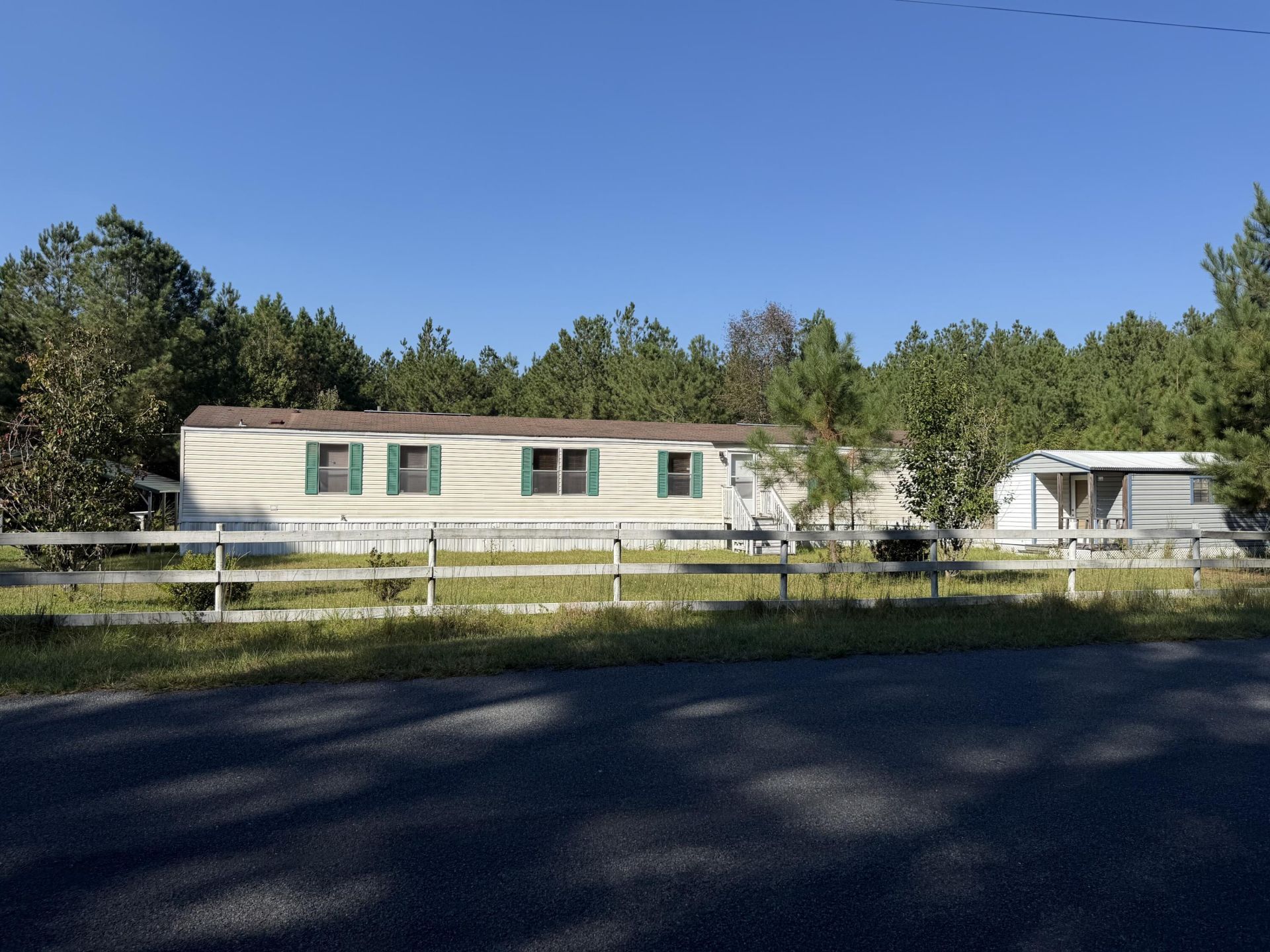903 Wesley Chapel Avenue Photo 8