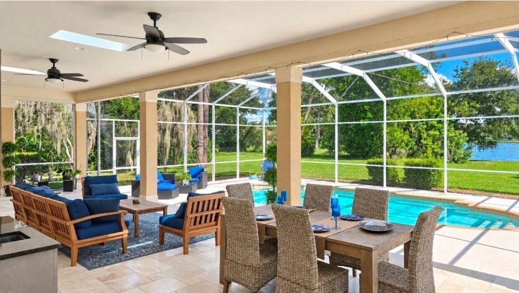 7303 Weeping Willow Drive, Sarasota, FL 34241 Photo