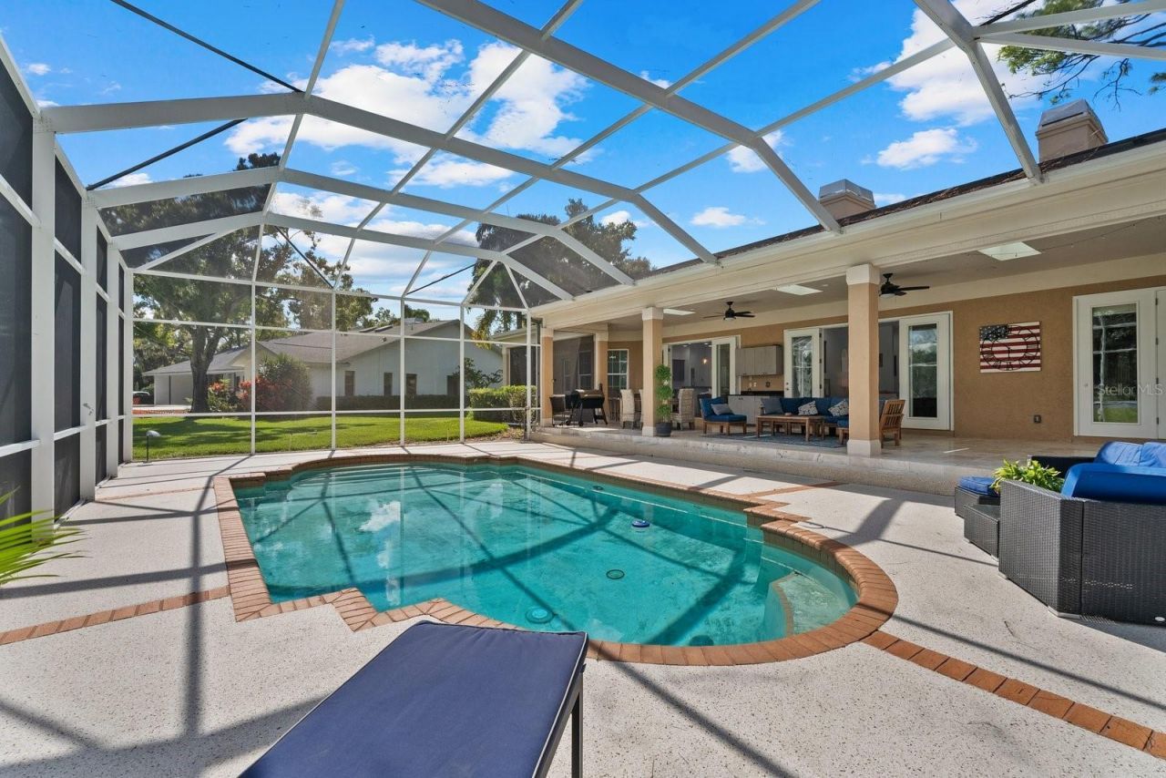 7303 Weeping Willow Drive, Sarasota, FL 34241 Photo