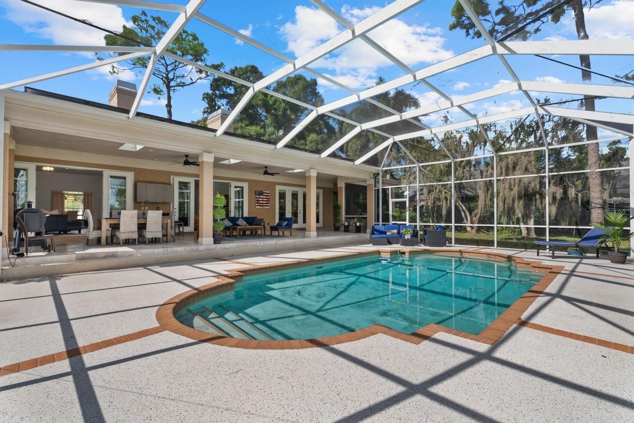 7303 Weeping Willow Drive, Sarasota, FL 34241 Photo