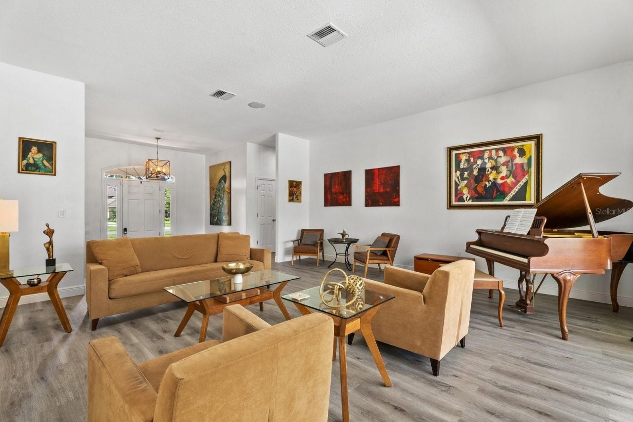 7303 Weeping Willow Drive, Sarasota, FL 34241 Photo