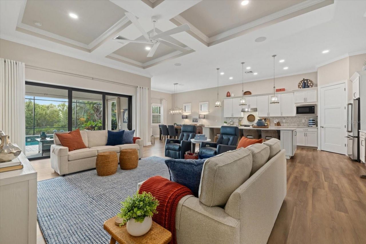 7973 Grande Shores Drive, Sarasota, FL 34240 Photo
