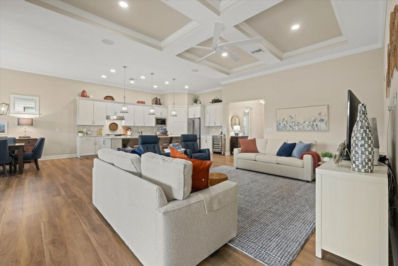 7973 Grande Shores Drive, Sarasota, FL 34240 Photo