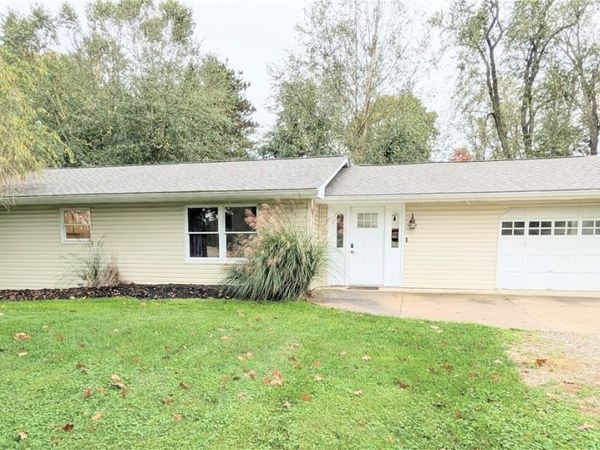 270 E Highland Drive , Zanesville, OH 43701