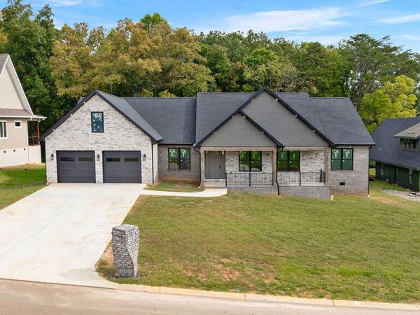 922 Sophie Drive, Greenback, TN 37742