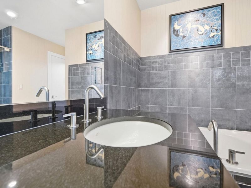 1 Roebling Way, Unit 901, Covington, KY 41011 Photo 25