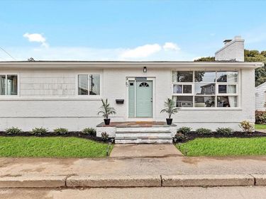 80 Central Ave, Hull, MA 02045