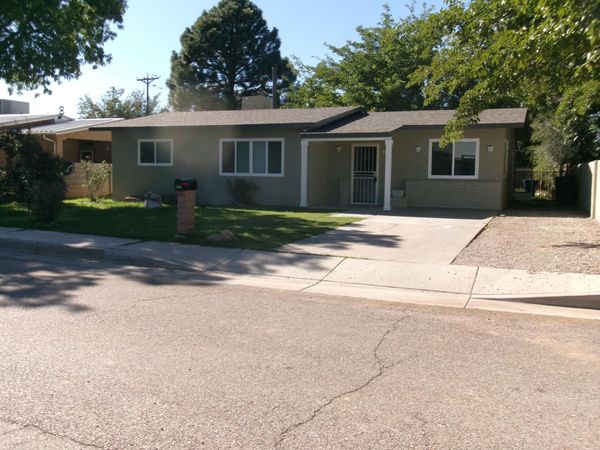 4011 Broadview Place NW, Albuquerque, NM 87107