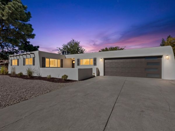 9313 Las Calabazillas Road NE, Albuquerque, NM 87111