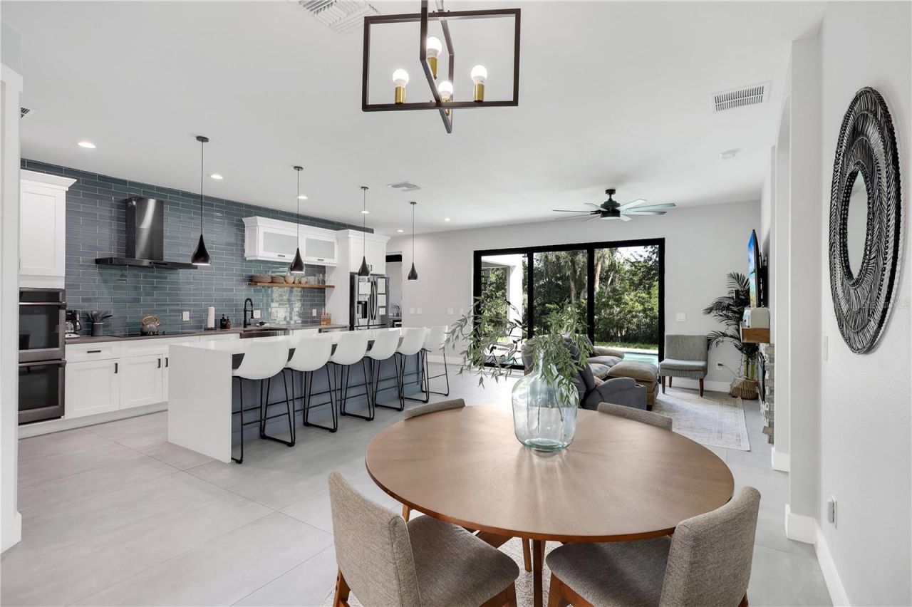 715 Oak Street, Bradenton, FL 34208 Photo