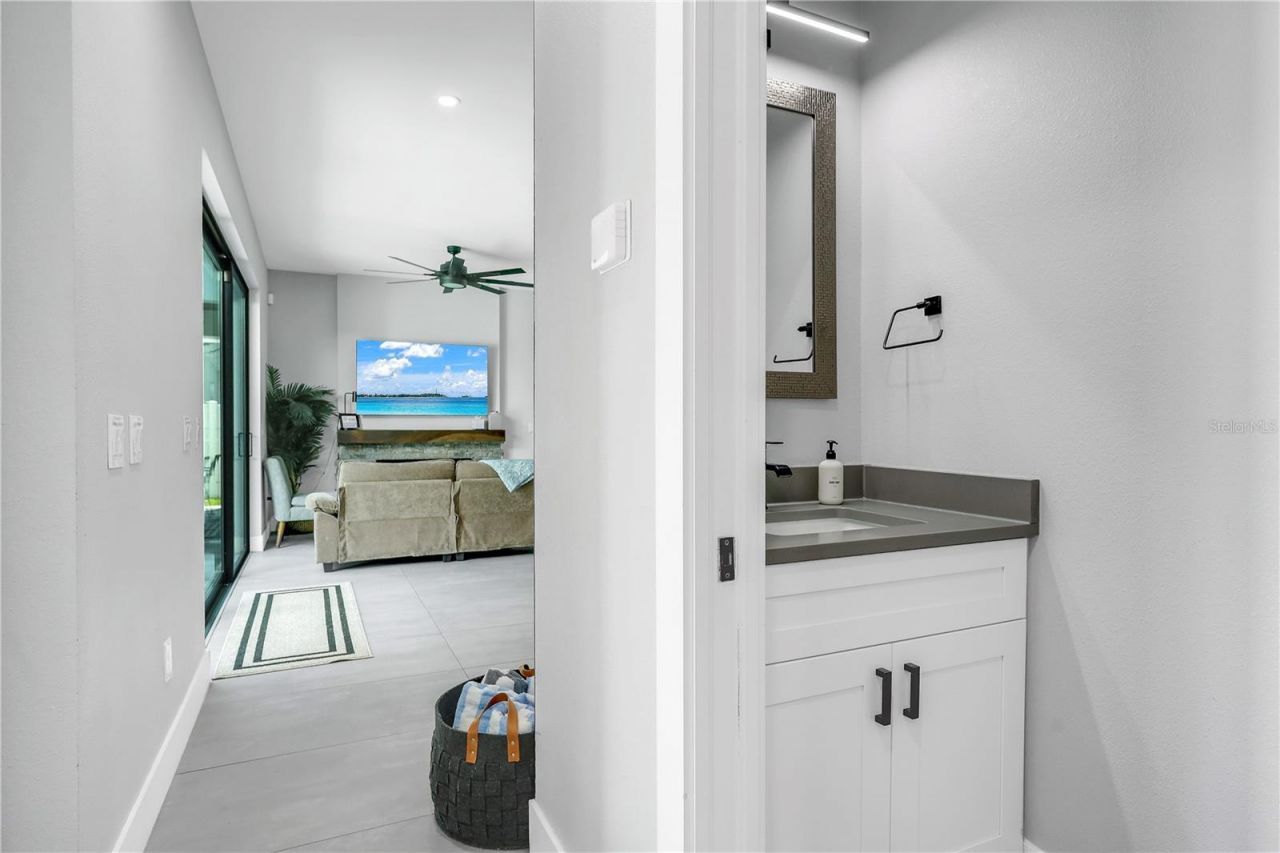 715 Oak Street, Bradenton, FL 34208 Photo