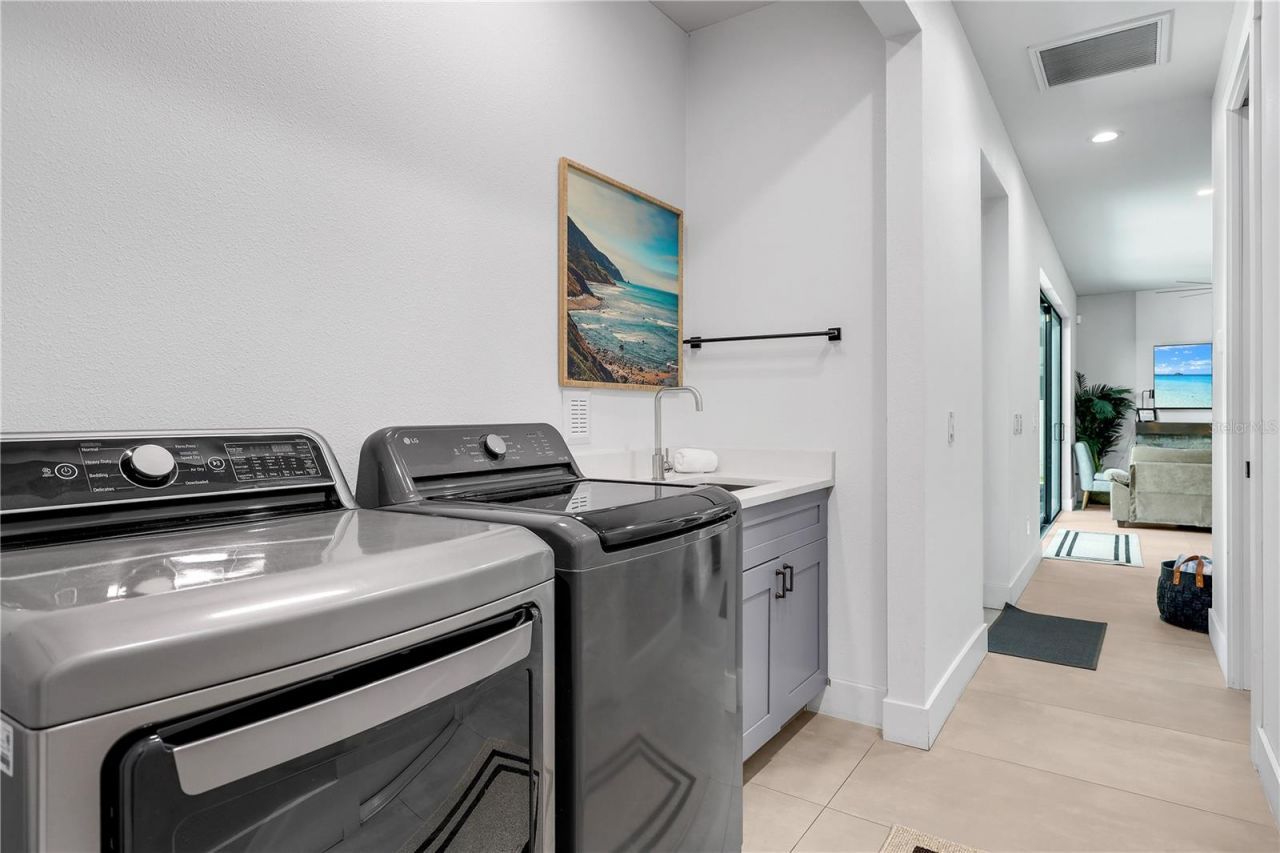 715 Oak Street, Bradenton, FL 34208 Photo