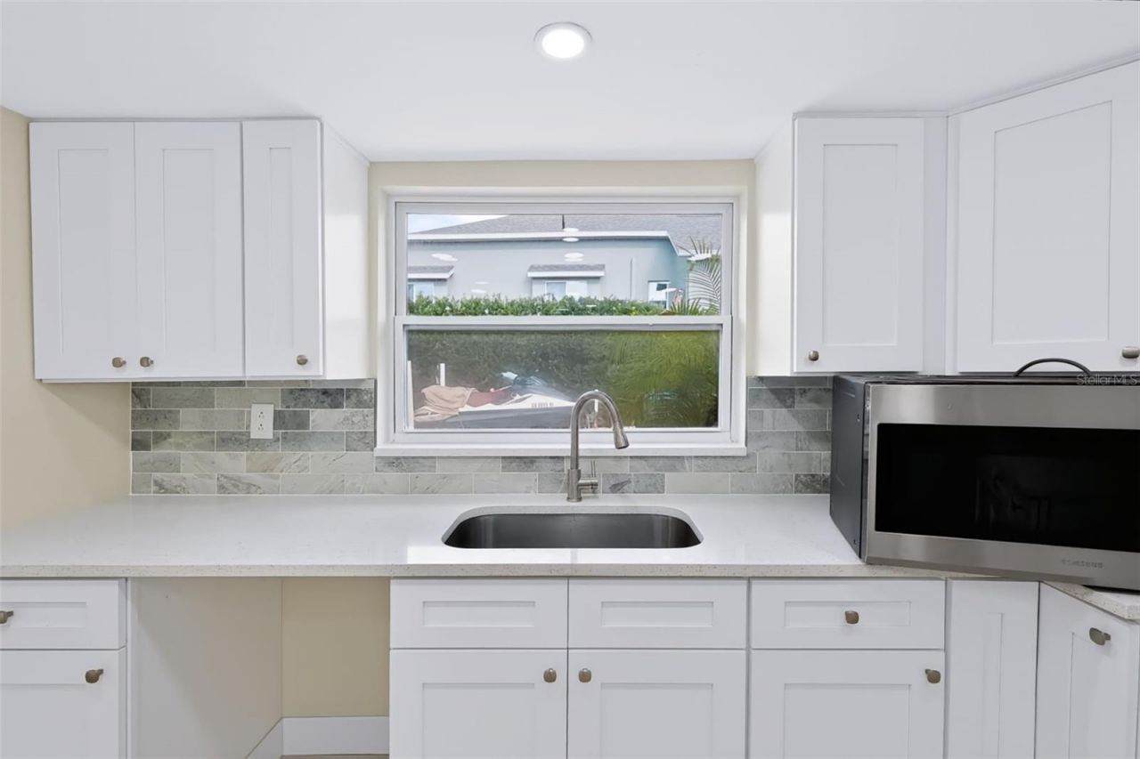 2123 Bayou Drive, Holiday, FL 34691 Photo