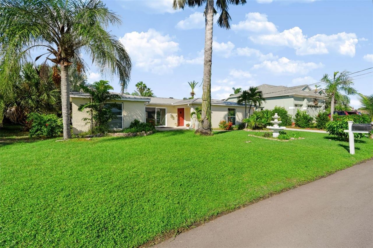 2123 Bayou Drive, Holiday, FL 34691 Photo