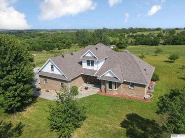 561 S 26th Road, Syracuse, NE 68446
