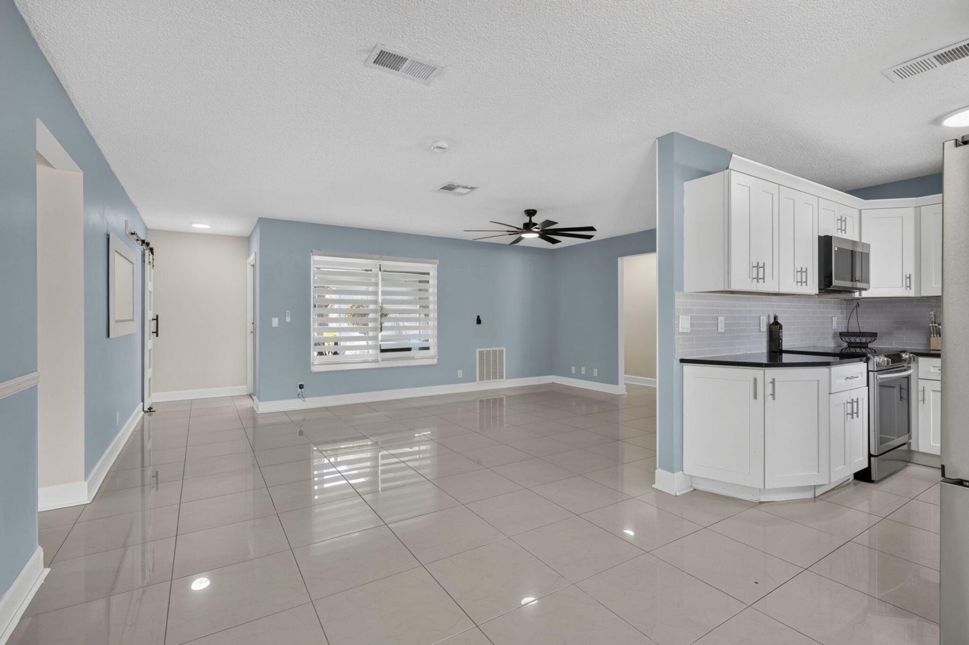 10145 Penzance Lane, Royal Palm Beach, FL 33411 Photo