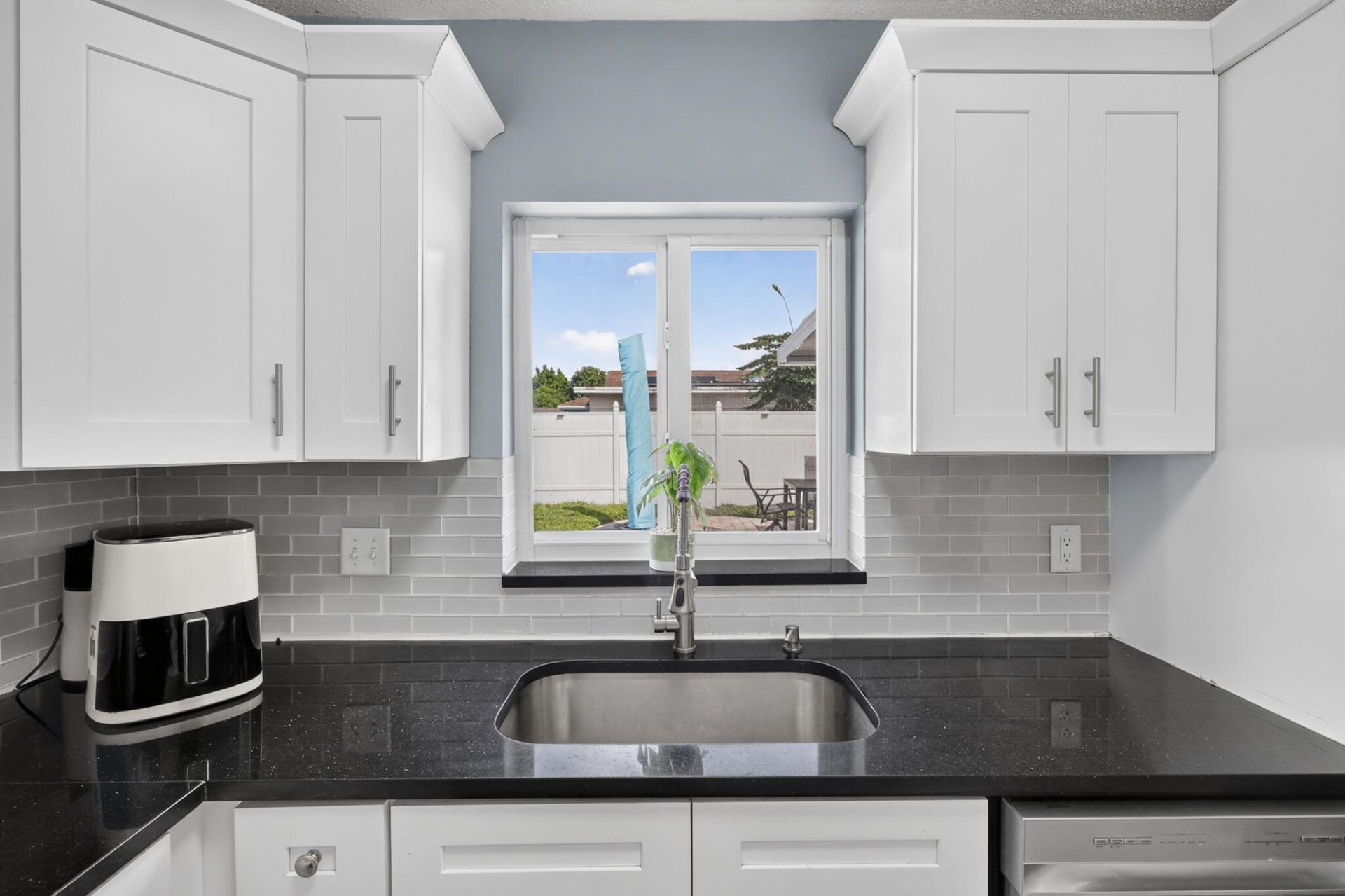 10145 Penzance Lane, Royal Palm Beach, FL 33411 Photo
