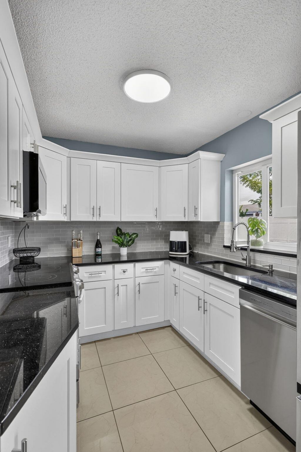 10145 Penzance Lane, Royal Palm Beach, FL 33411 Photo