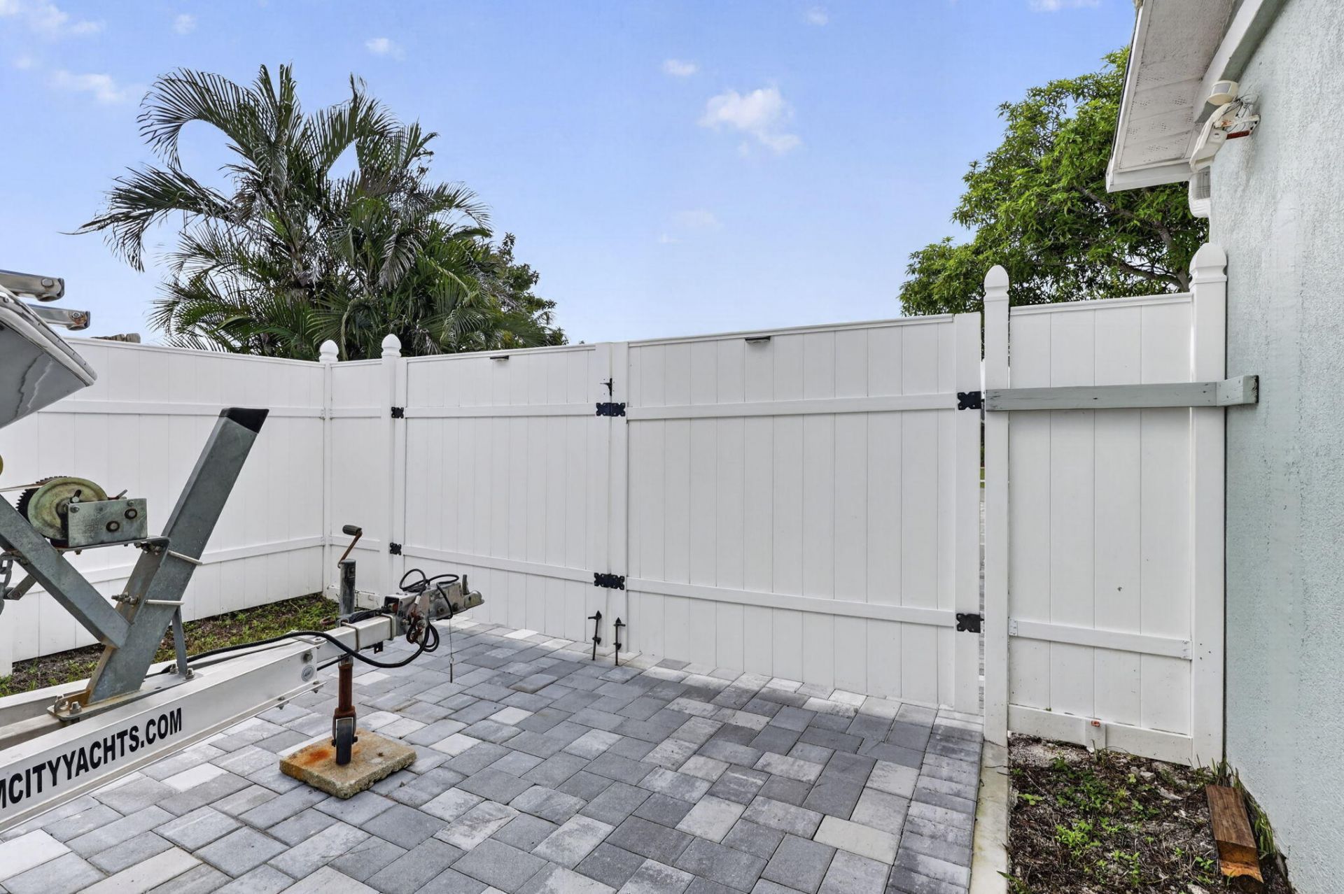 10145 Penzance Lane, Royal Palm Beach, FL 33411 Photo