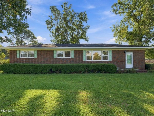 1650 N Kerr Avenue, Wilmington, NC 28405