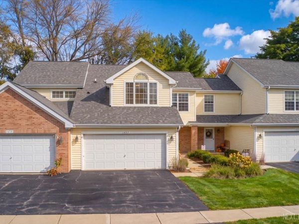 1457 Clybourne Street , Batavia, IL 60510