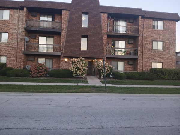 14545 S Manistee Avenue , Unit 1A, Burnham, IL 60633