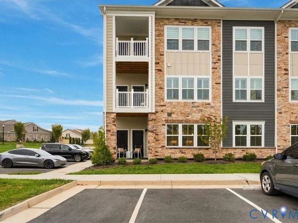6725 Citory Way , Unit 102, Moseley, VA 23120