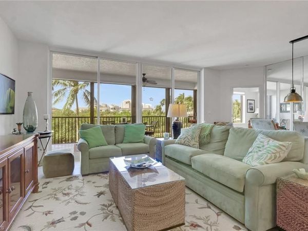 430 Cove Tower DR , Unit 303, NAPLES, FL 34110