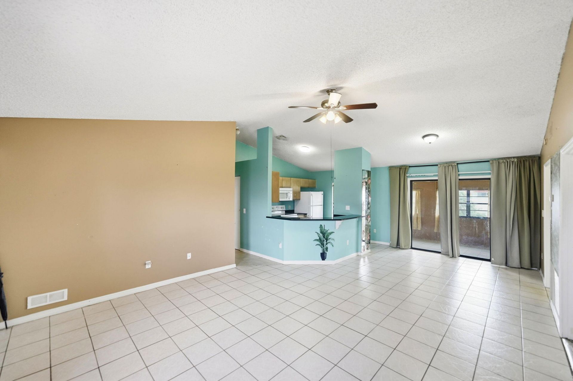 728 SW Hamberland Avenue, Port Saint Lucie, FL 34953 Photo