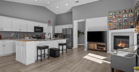 9005 Andraste Way, Reno, NV 89506 Photo