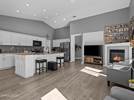 9005 Andraste Way, Reno, NV 89506 Photo