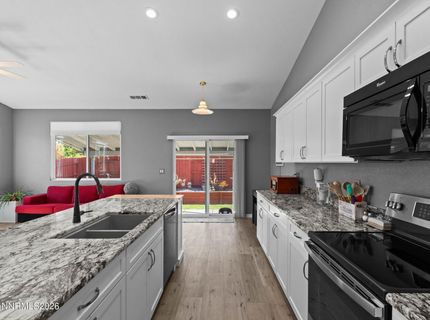 9005 Andraste Way, Reno, NV 89506 Photo