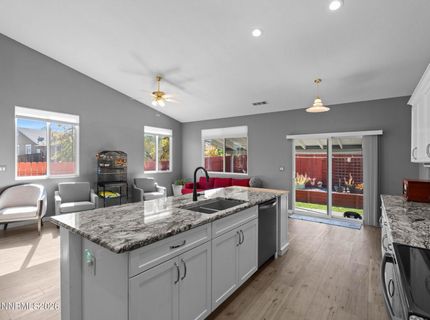 9005 Andraste Way, Reno, NV 89506 Photo