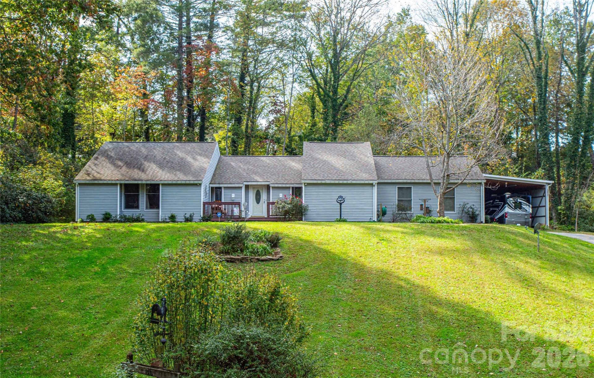 120 Baldmar Road, Hendersonville, NC 28791 Main Photo